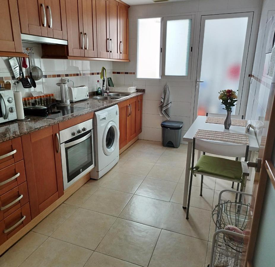 Appartamento Apartamento Compartido Cerca De La Playa Con Bano Privado Altea Esterno foto